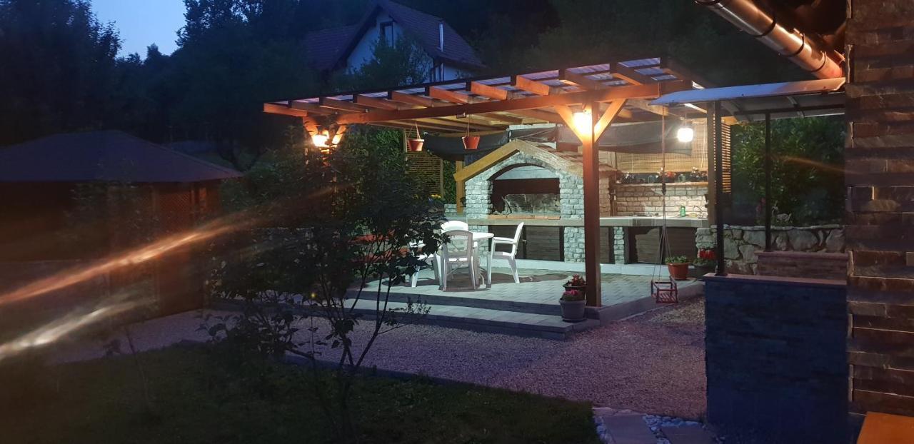 Green Garden Lohovo Bihac Ngoại thất bức ảnh
