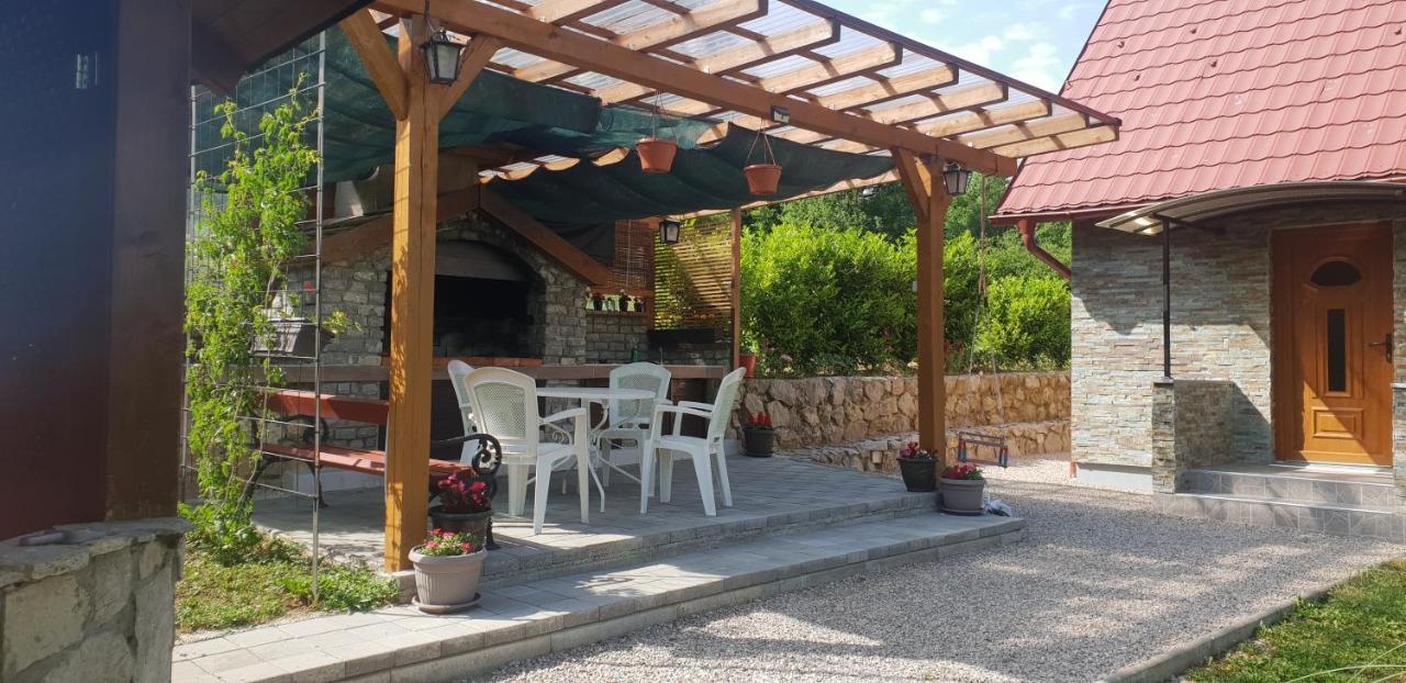 Green Garden Lohovo Bihac Ngoại thất bức ảnh