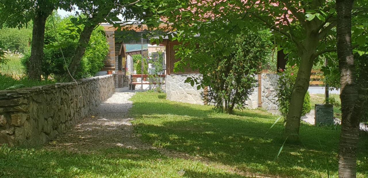 Green Garden Lohovo Bihac Ngoại thất bức ảnh