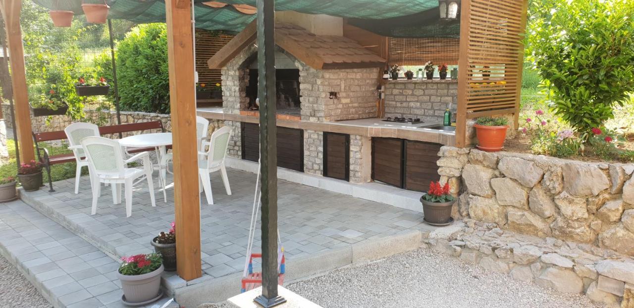 Green Garden Lohovo Bihac Ngoại thất bức ảnh