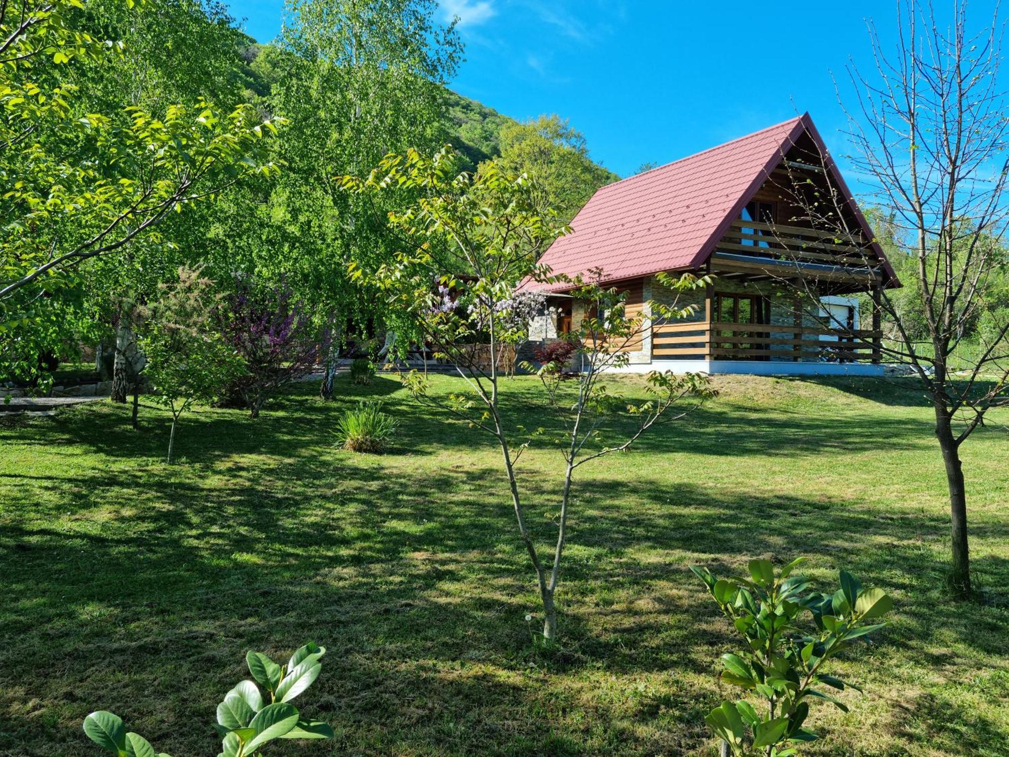 Green Garden Lohovo Bihac Ngoại thất bức ảnh